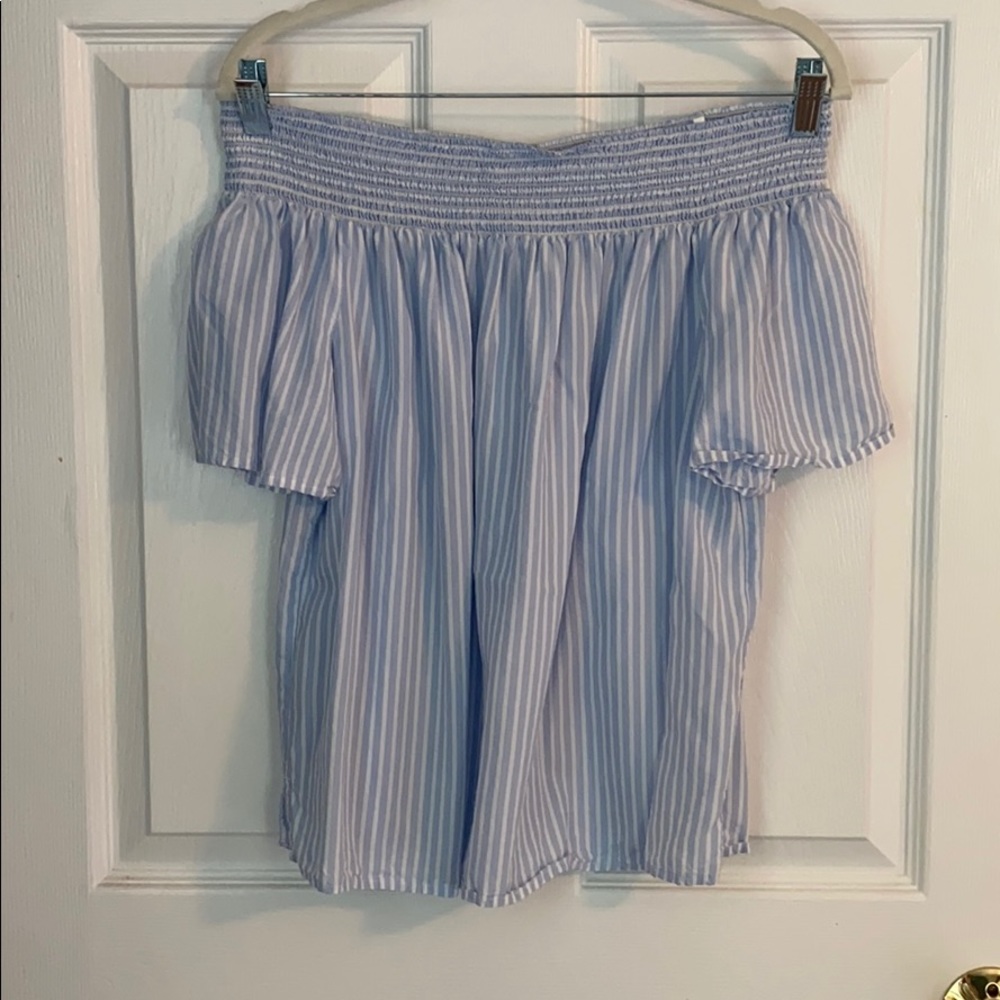 Striped Vineyard Vines off-the-shoulder top